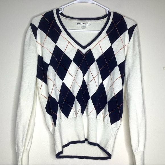 < Tommy Hilfiger Argyle V-Neck Sweater > - Picture 2 of 6